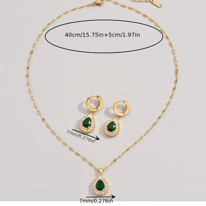 Rheya Lysandelle - Gold Jewelry Set