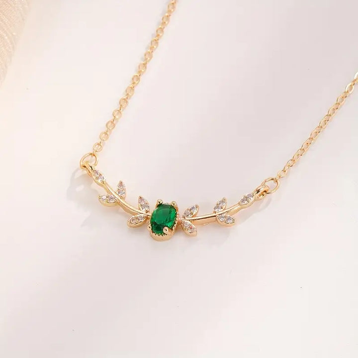 Amira - Gold  Valmorin Necklace